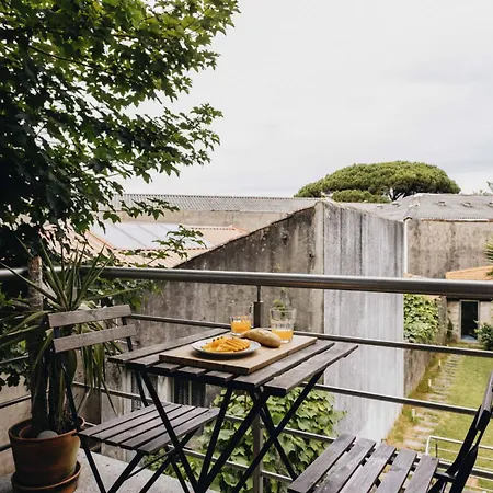 Budget-friendly With Balcony In Rosario Апартаменты *