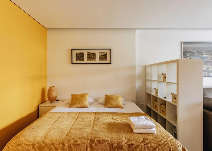 Lägenhet Budget-friendly With Balcony In Rosario Oporto